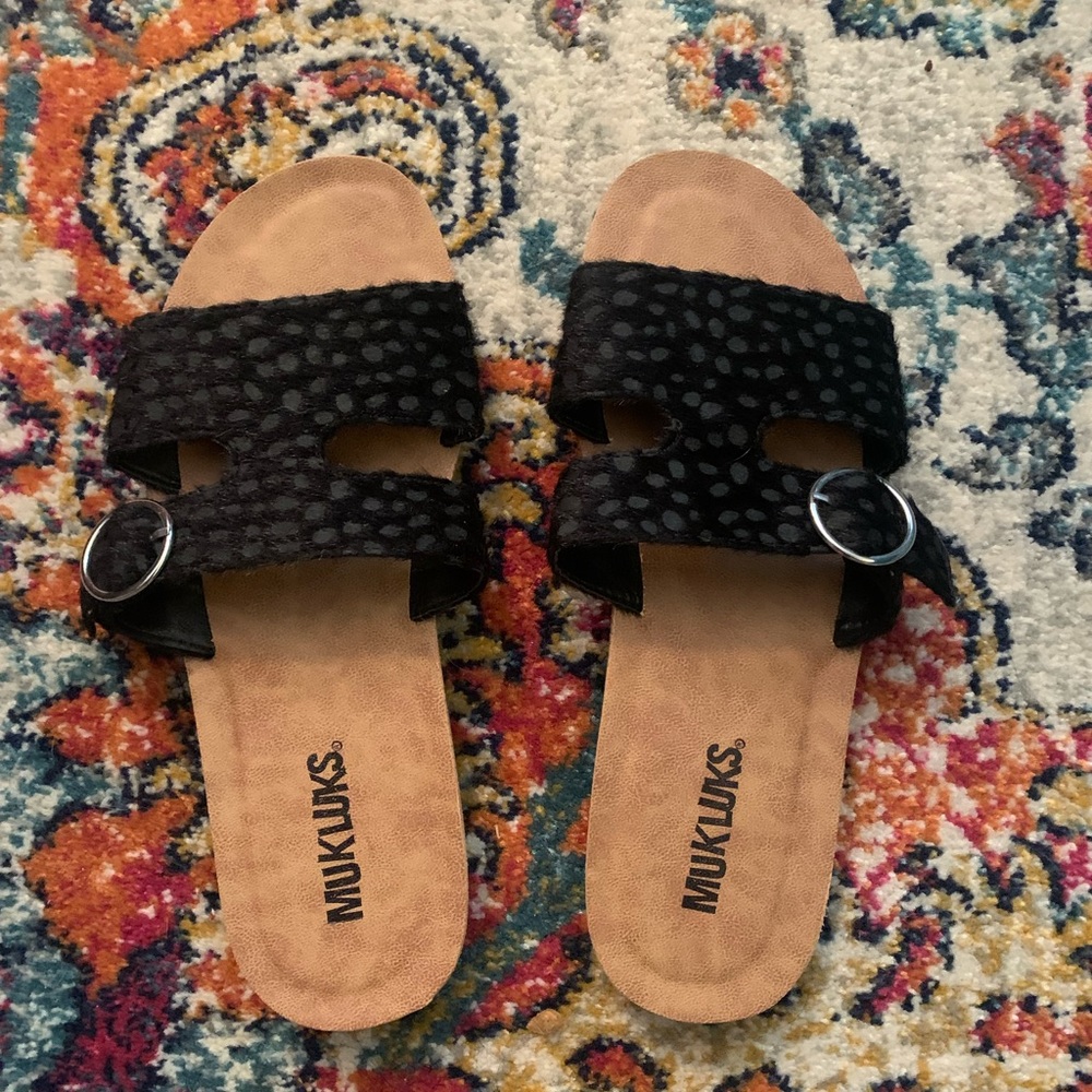 MUK LUKS Women’s Slides Sandals Black Size 8 NWOT